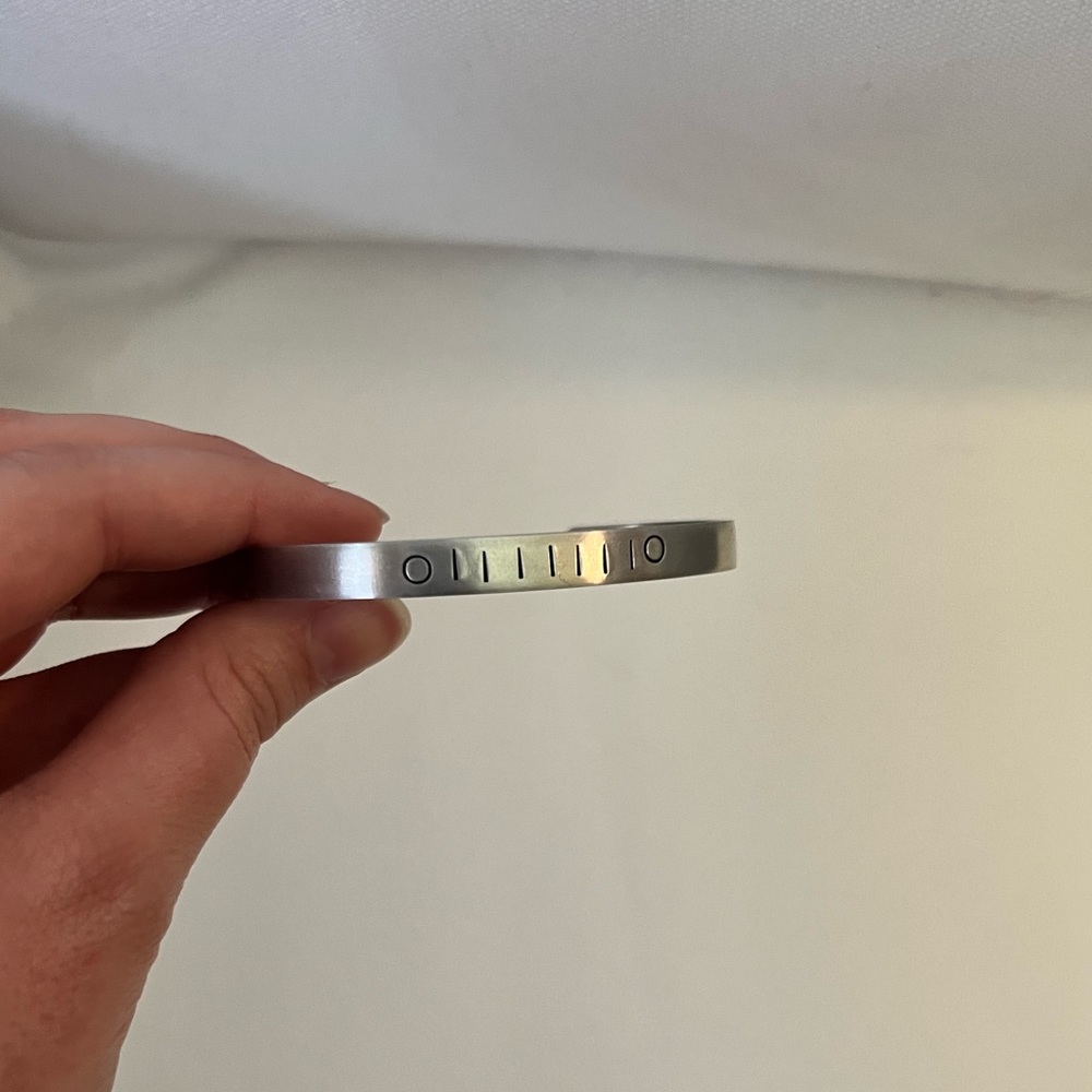 Jeep grille bangle